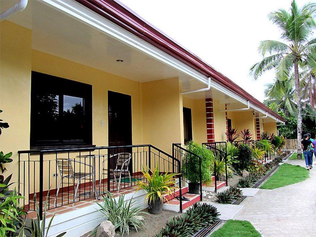 S & R Bed And Breakfast Calbayog Eksteriør billede